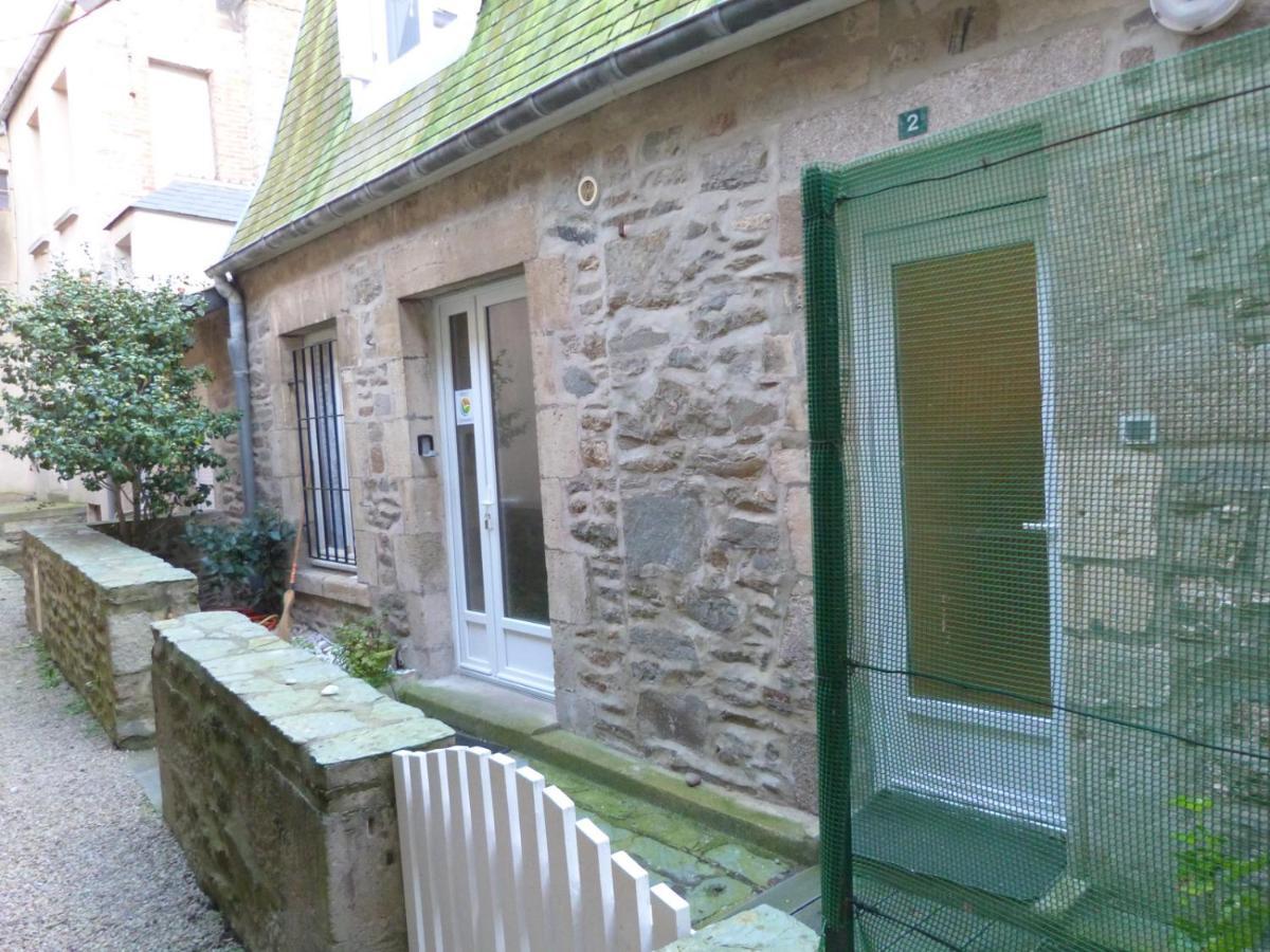 فيلا Quai Vauban سانت-فاست-لا-هوغ المظهر الخارجي الصورة